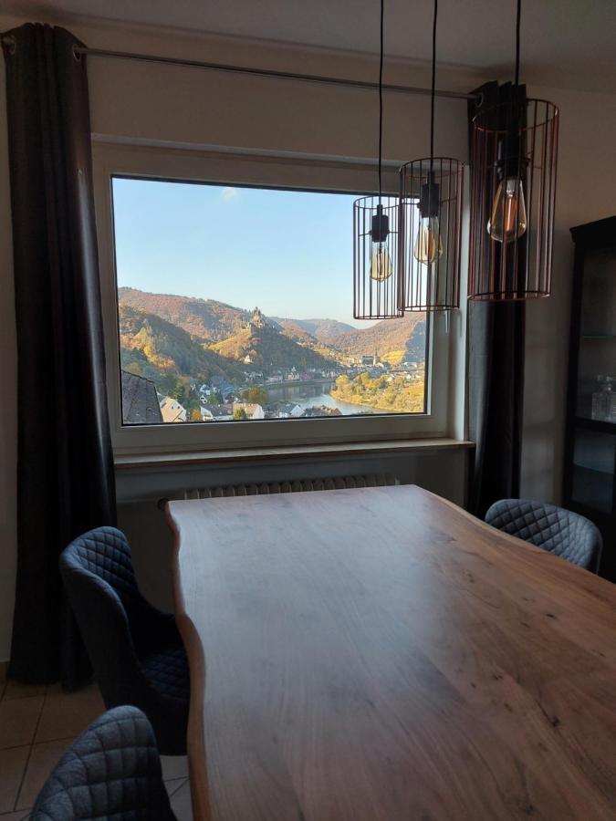 Ferienwohnung Meyver Cochem Esterno foto