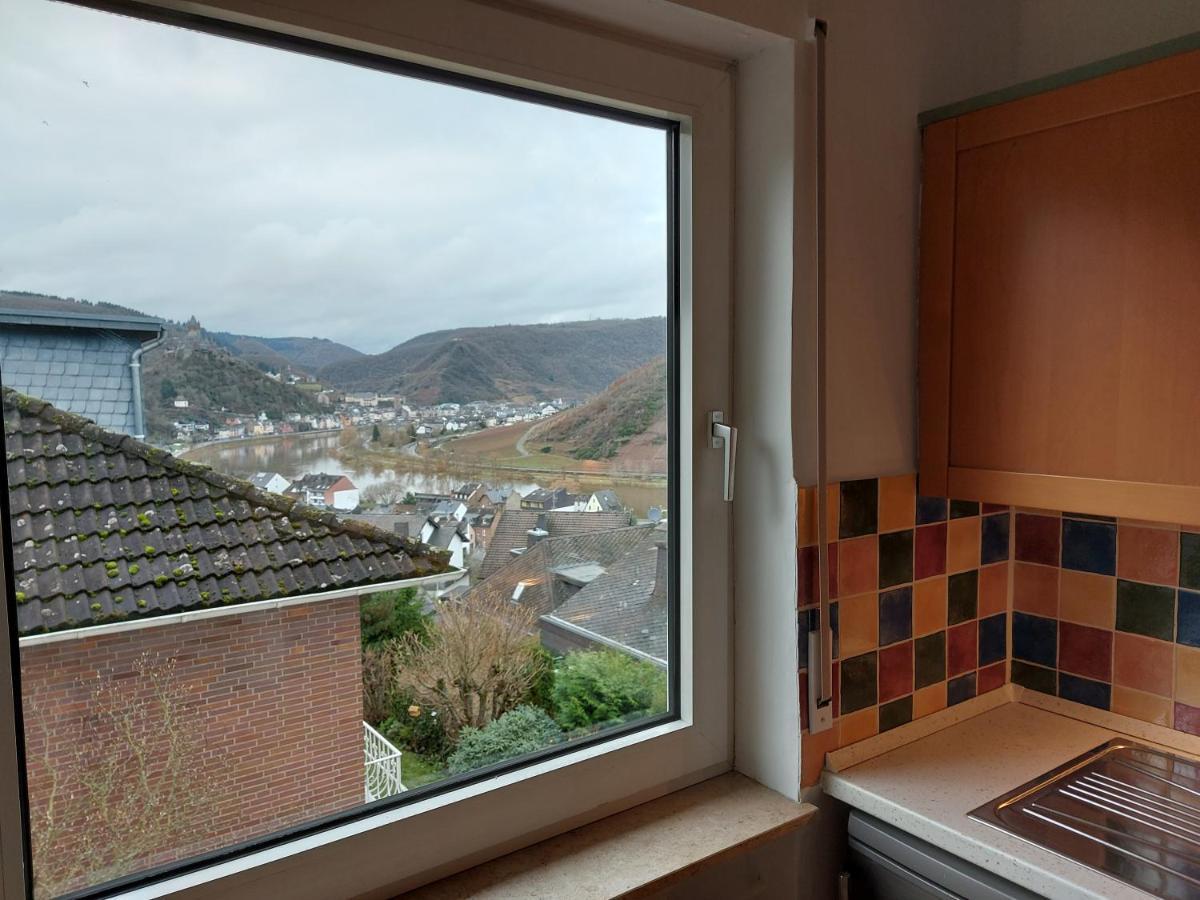 Ferienwohnung Meyver Cochem Esterno foto