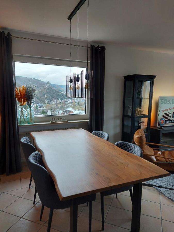 Ferienwohnung Meyver Cochem Esterno foto
