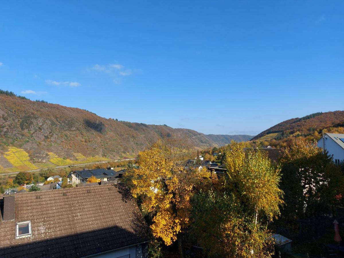 Ferienwohnung Meyver Cochem Esterno foto