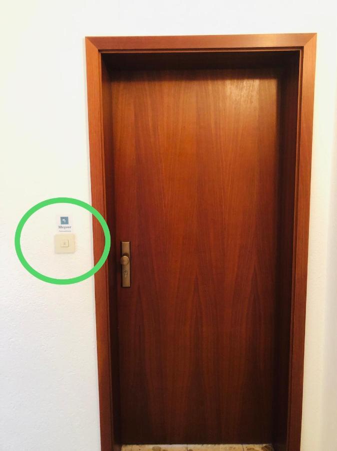 Ferienwohnung Meyver Cochem Esterno foto